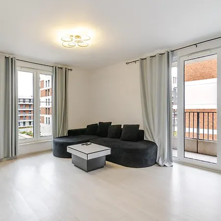 Harmony Park Inviting By Bookinghost Apartamento